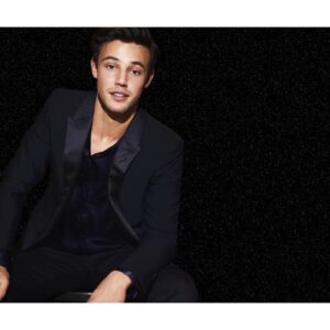 CAROLINA HERRERA 212 VIP BLACK EXTRA для мужчин flaconium.ru