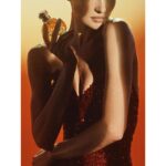 ELIE SAAB ELIXIR для женщин flaconium.ru