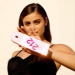 CAROLINA HERRERA 212 HEROES FOREVER YOUNG для женщин flaconium.ru