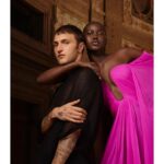 VALENTINO VALENTINO UOMO BORN IN ROMA INTENSE для мужчин flaconium.ru